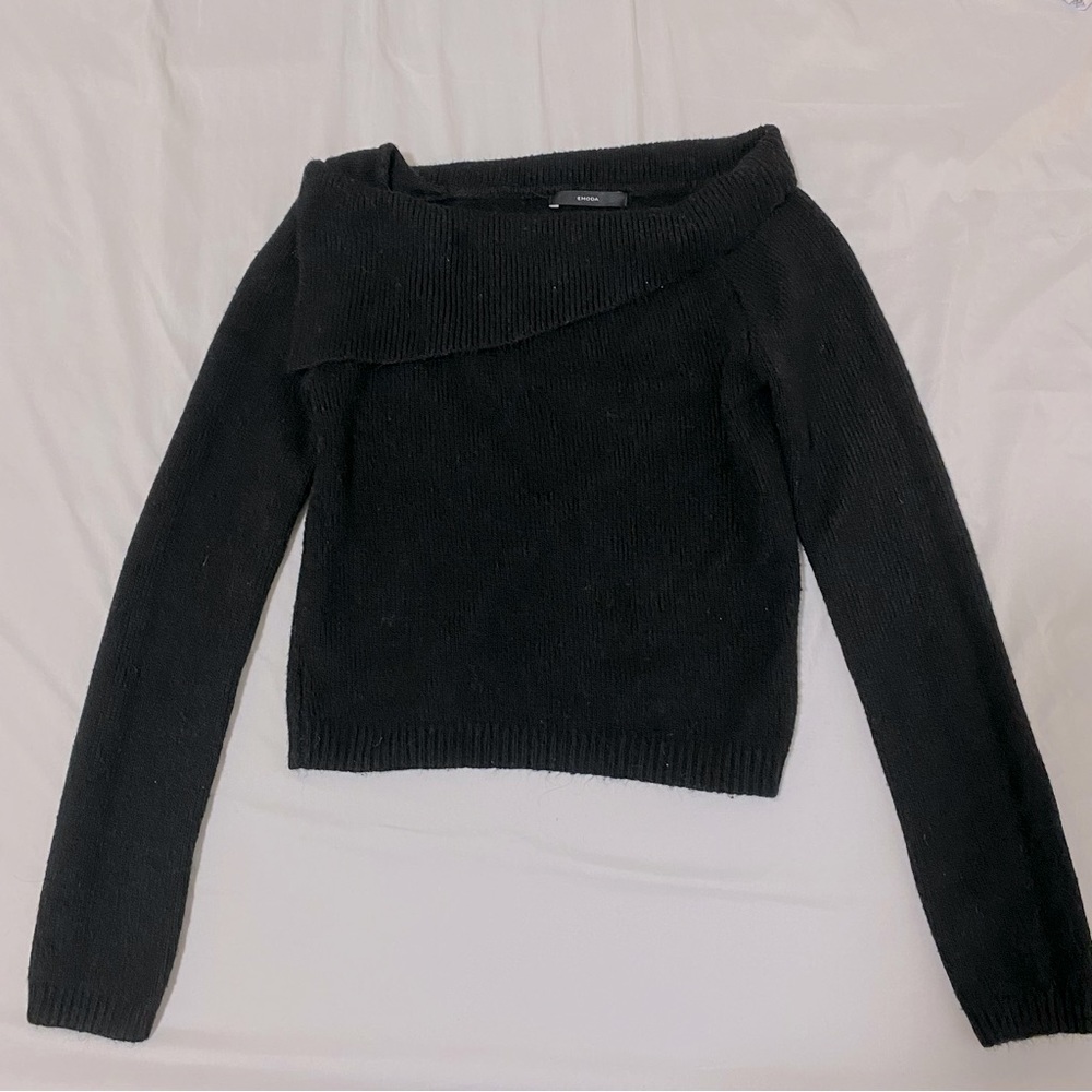 EMODA, black knit sweater